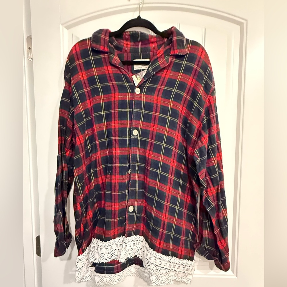 Upcycled Plaid Button-Up Shirt with Lace Hem Washington Capitals Caps Cotton